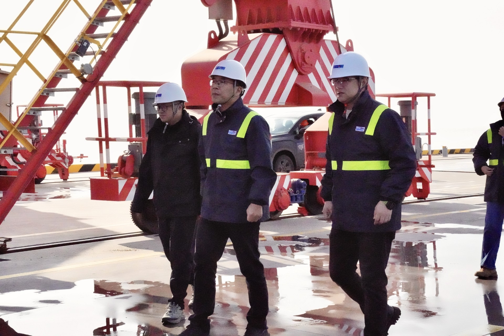 ��ӯVI����--׷�󿵽�,����һ������